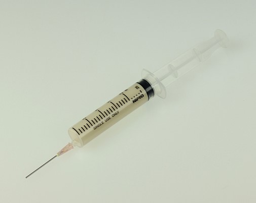 Glue Syringe & Needle - Packs of 100 Sold Separately 